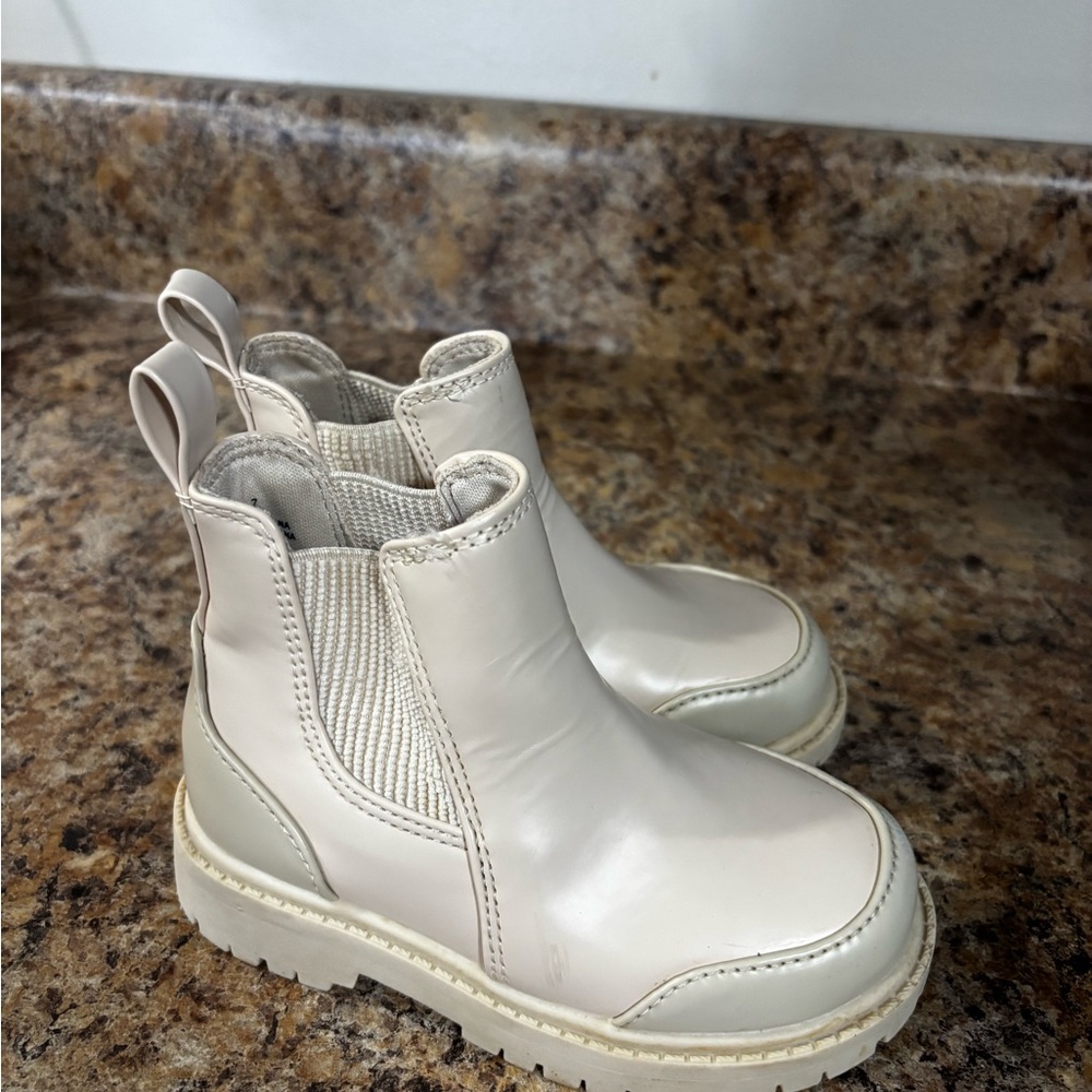 Old Navy Kids Cream Boots